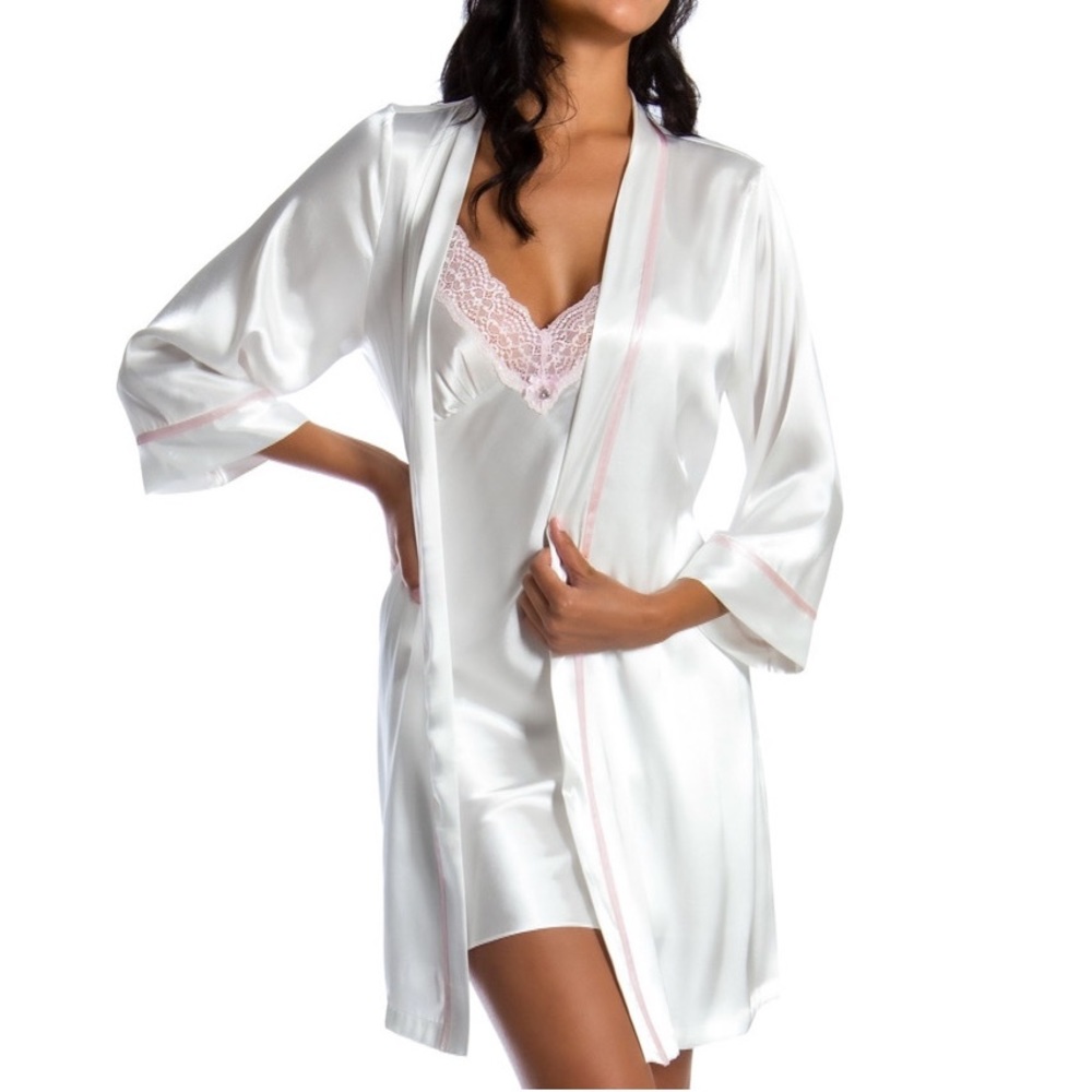 NWOT Linea Donatella “Mrs.” Satin Robe & Chemise Bridal Set White Small